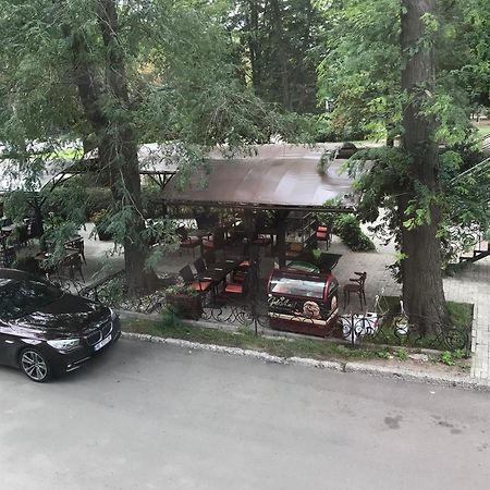 加加林纳公寓 第聂伯罗彼得罗夫斯克 外观 照片